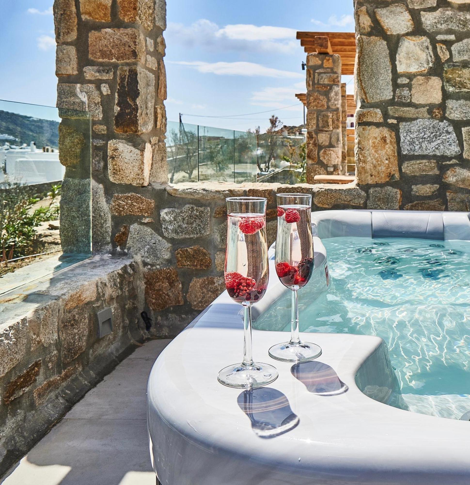 Hotel Due Mari Mykonos à Agios Ioannis Diakoftis Extérieur photo